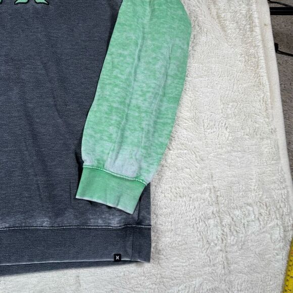 Hurley Women’s Pullover Crewneck Sweater Sweatshirt - Picture 2 of 7